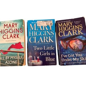 Mary Higgins Clark Paperback Lot of 3 – Suspense Mystery Thrillers